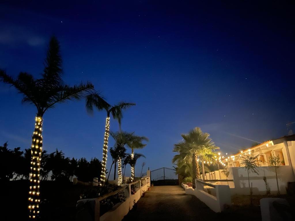 Finca El Atardecer-Luna Los Santos de Maimona 외부 사진